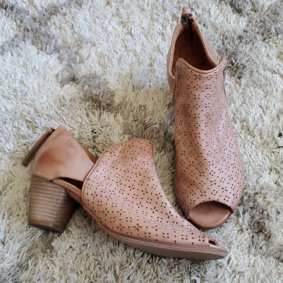 Anthro Coque Terra Poet Open Toed bootie - Picture 1 of 8